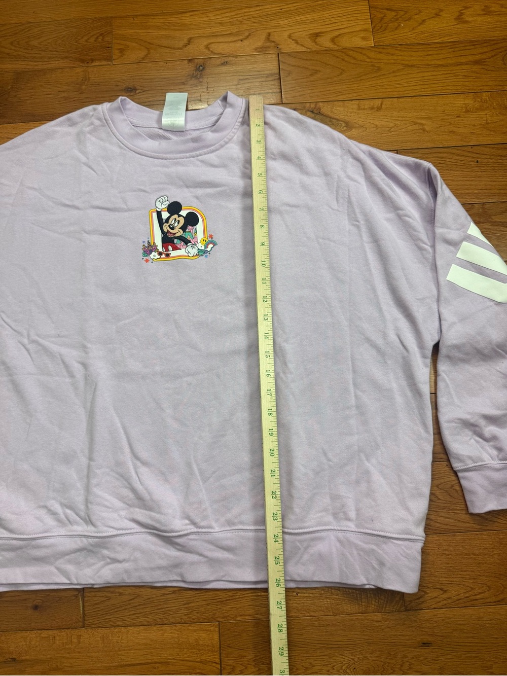 Walt Disney Worls ‘Play in the Park’ Mickey Mouse Embroidered Crewneck - Picture 7 of 7